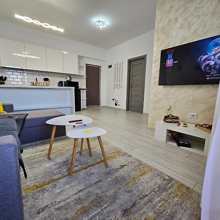 Apartament Dem Radulescu Langa Strand Râmnicu Vâlcea المظهر الخارجي الصورة