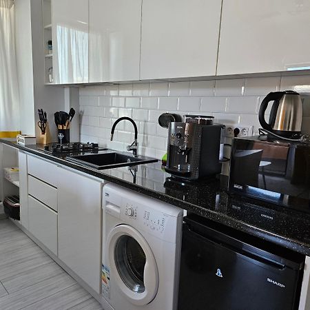 Apartament Dem Radulescu Langa Strand Râmnicu Vâlcea المظهر الخارجي الصورة
