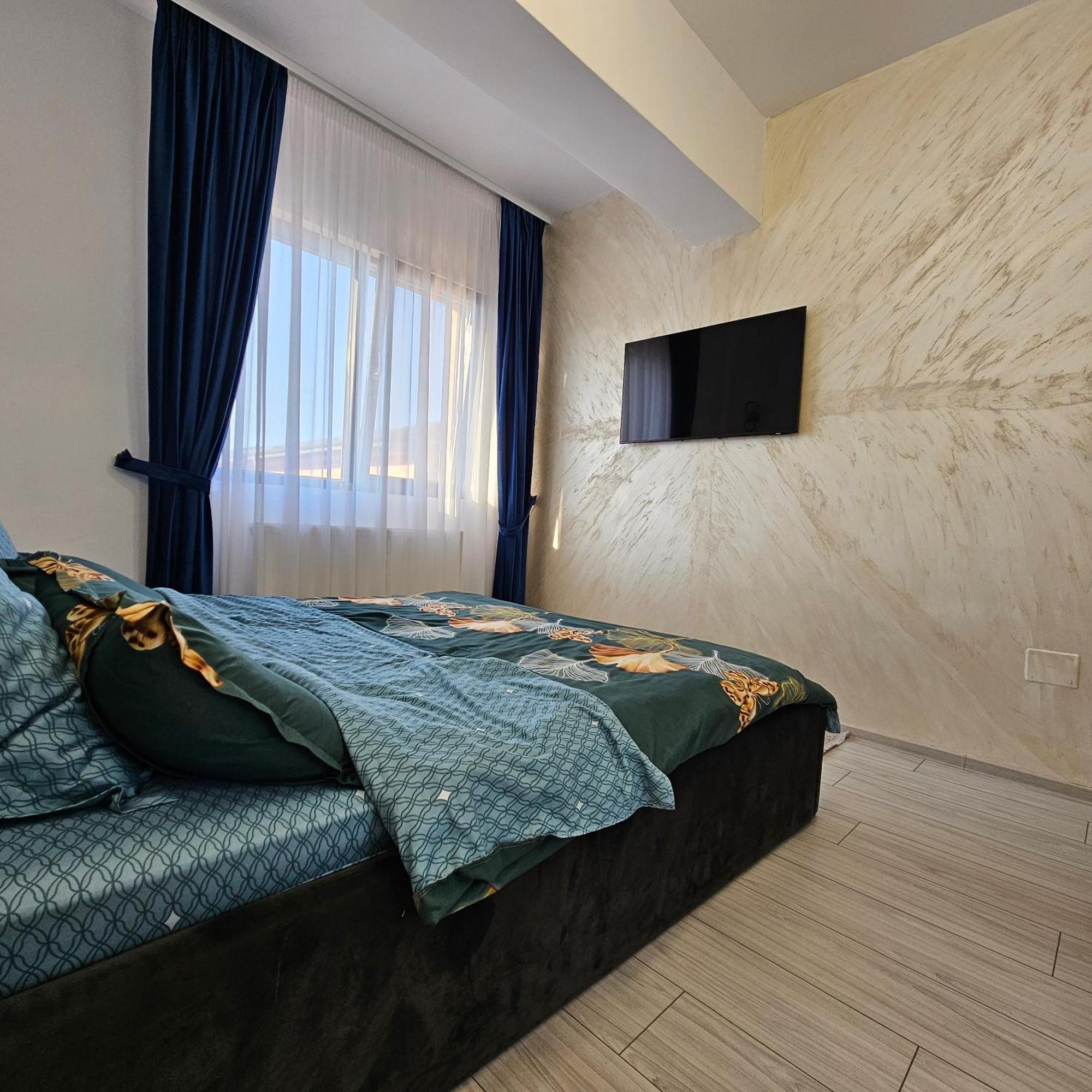 Apartament Dem Radulescu Langa Strand Râmnicu Vâlcea المظهر الخارجي الصورة